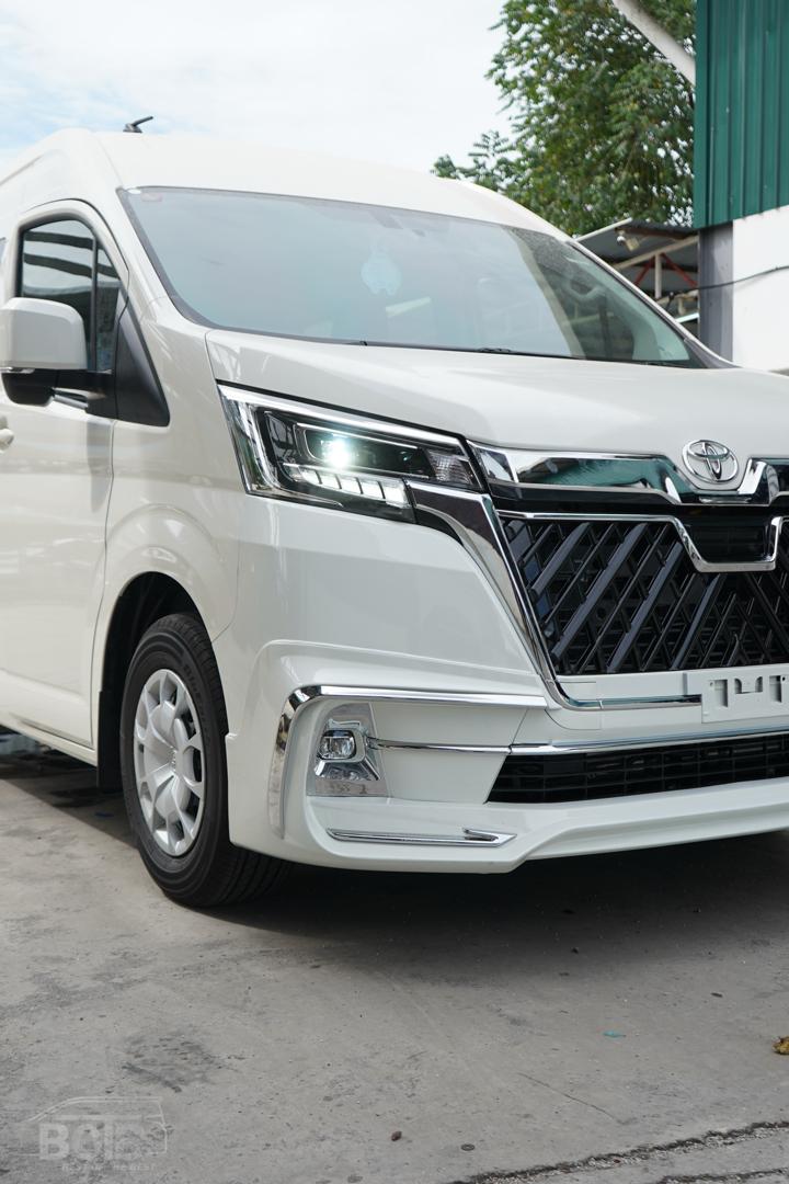 HIACE WALD BODYKIT