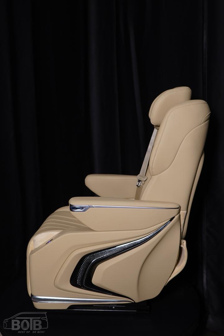 HIACE CRYSTAL 1.0 PILOT SEAT