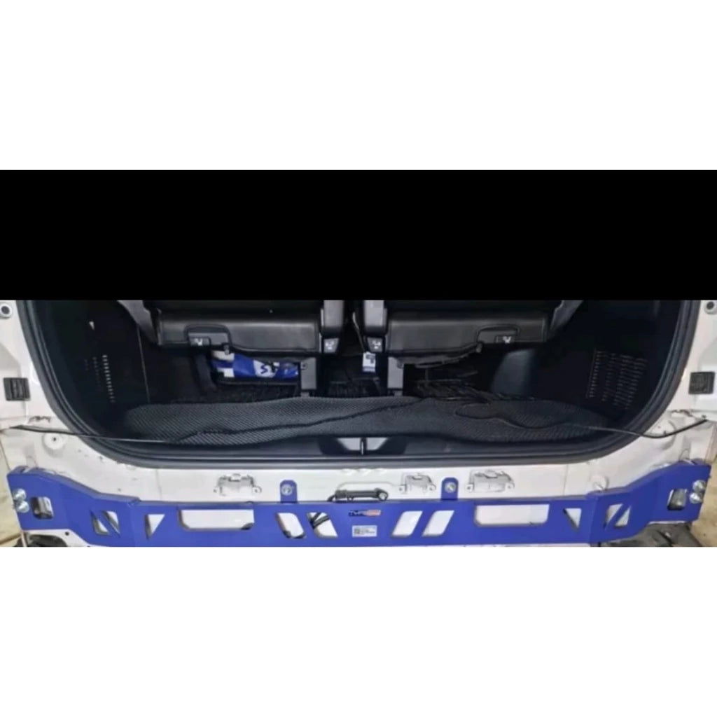 Toyota Alphard/Vellfire Rear Bumper Anti Crash Bar