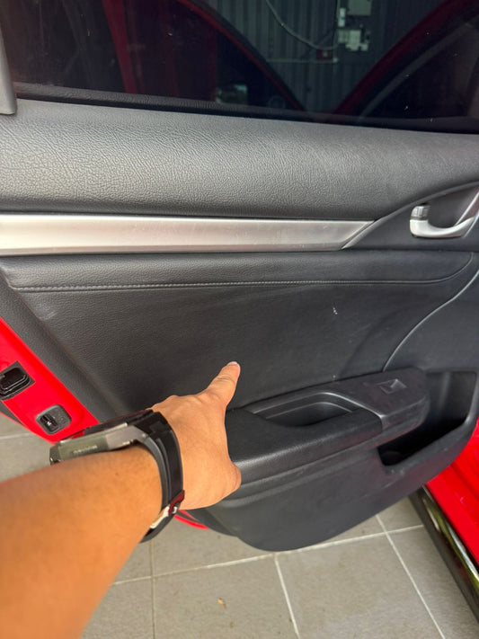 DOOR 2ND PASSENGER LEATHER