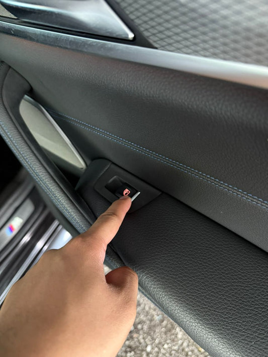 DOOR 2ND DRIVER BUTTON