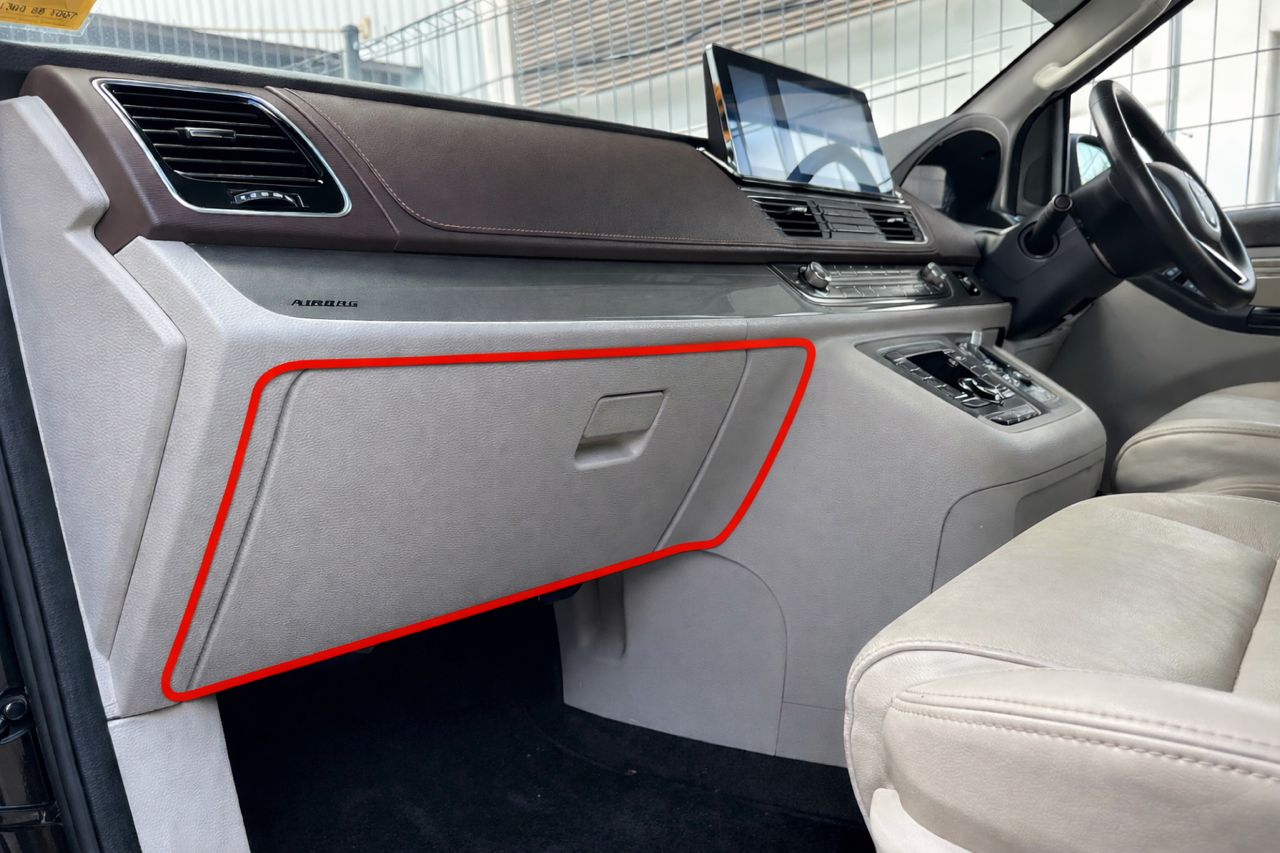 DASHBOARD LOWER
