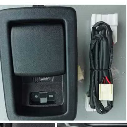 Toyota Alphard Vellfire AGH30 3-Row Pilot Seat USB Fast Charging Port