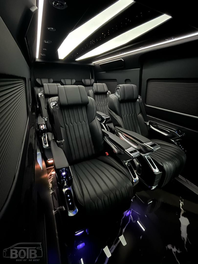 HIACE CRYSTAL 4.0 PILOT SEAT
